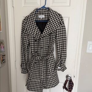 Calvin Klein Houndstooth Trench Coat